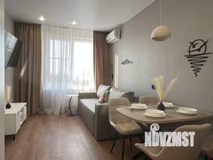 Студия квартира, посуточно, 39м2, 3/16 этаж