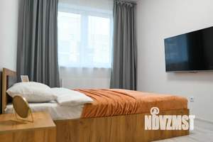 1-к квартира, посуточно, 35м2, 7/9 этаж