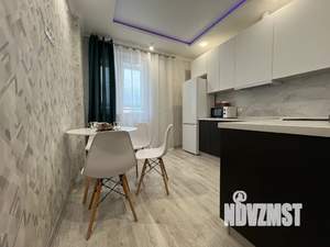 1-к квартира, посуточно, 41м2, 24/24 этаж