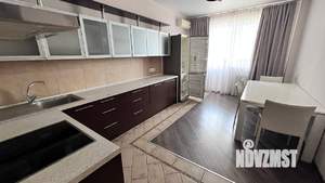 2-к квартира, на длительный срок, 89м2, 8/17 этаж