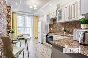 1-к квартира, посуточно, 40м2, 9/25 этаж