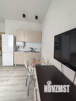 Студия квартира, посуточно, 27м2, 4/19 этаж