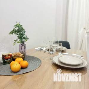 1-к квартира, посуточно, 39м2, 24/24 этаж