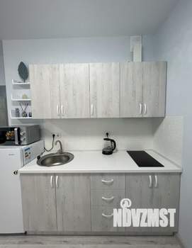 Студия квартира, посуточно, 25м2, 4/9 этаж