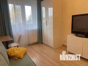 1-к квартира, посуточно, 48м2, 1/18 этаж