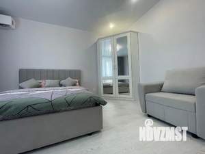 1-к квартира, посуточно, 40м2, 5/16 этаж