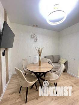 2-к квартира, посуточно, 40м2, 1/1 этаж