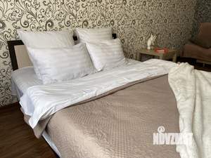 1-к квартира, посуточно, 40м2, 9/16 этаж