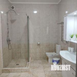 2-к квартира, посуточно, 70м2, 1/1 этаж