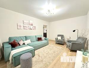2-к квартира, посуточно, 50м2, 1/10 этаж