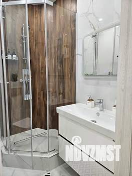 1-к квартира, посуточно, 35м2, 8/17 этаж