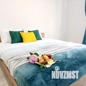 Студия квартира, посуточно, 35м2, 6/16 этаж
