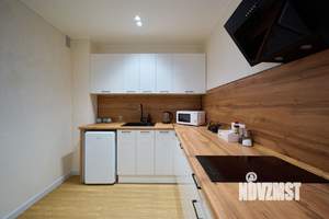 1-к квартира, посуточно, 47м2, 1/1 этаж