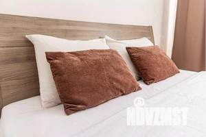2-к квартира, посуточно, 65м2, 1/17 этаж