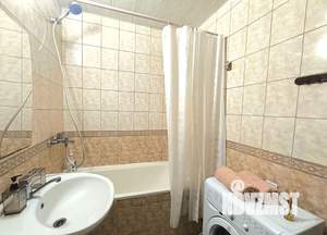 1-к квартира, посуточно, 38м2, 1/12 этаж