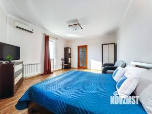 1-к квартира, посуточно, 50м2, 1/1 этаж