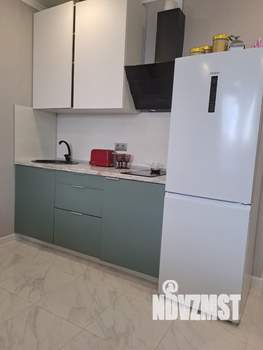 Студия квартира, посуточно, 28м2, 6/25 этаж