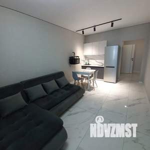 Студия квартира, посуточно, 31м2, 7/21 этаж