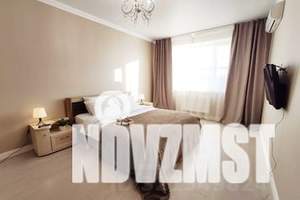 1-к квартира, посуточно, 49м2, 11/17 этаж