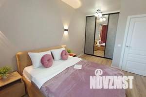1-к квартира, посуточно, 38м2, 7/16 этаж