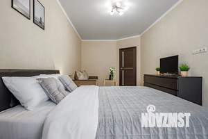 1-к квартира, посуточно, 40м2, 8/23 этаж