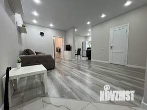 2-к квартира, посуточно, 64м2, 7/24 этаж