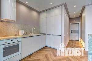 1-к квартира, посуточно, 40м2, 15/24 этаж