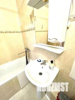 1-к квартира, посуточно, 42м2, 6/17 этаж