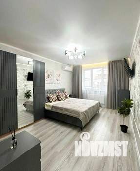 1-к квартира, посуточно, 37м2, 1/1 этаж