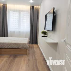 1-к квартира, посуточно, 35м2, 1/1 этаж