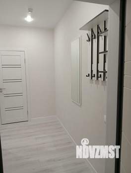 Студия квартира, на длительный срок, 31м2, 3/18 этаж