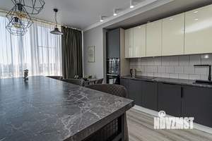 Студия квартира, посуточно, 43м2, 16/21 этаж