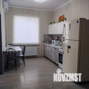 2-к квартира, посуточно, 80м2, 2/2 этаж
