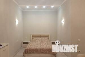 1-к квартира, посуточно, 47м2, 3/18 этаж