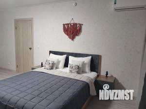 1-к квартира, посуточно, 38м2, 1/16 этаж