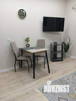 Студия квартира, посуточно, 35м2, 14/18 этаж