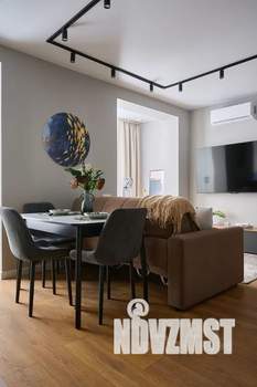 Студия квартира, посуточно, 39м2, 6/25 этаж