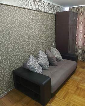 1-к квартира, на длительный срок, 305м2, 5/5 этаж