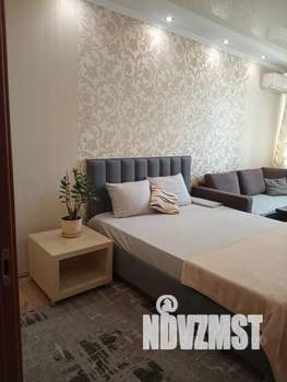 1-к квартира, посуточно, 43м2, 8/20 этаж