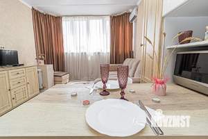 Студия квартира, посуточно, 28м2, 9/18 этаж