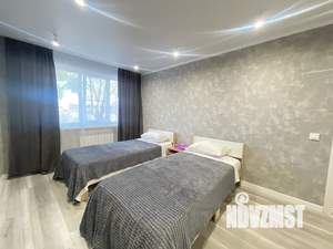 2-к квартира, посуточно, 45м2, 1/5 этаж