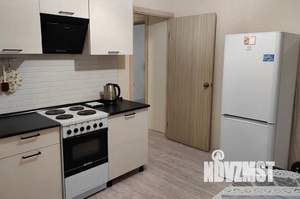 1-к квартира, посуточно, 38м2, 1/14 этаж