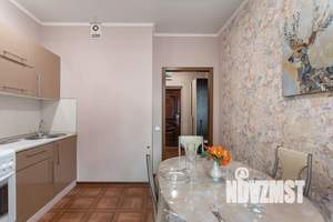 1-к квартира, посуточно, 42м2, 3/17 этаж