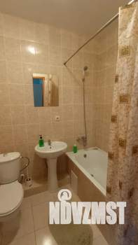 1-к квартира, посуточно, 32м2, 3/3 этаж