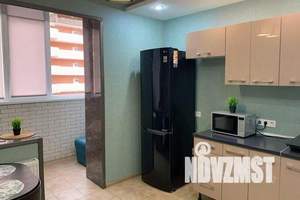 1-к квартира, посуточно, 39м2, 7/17 этаж