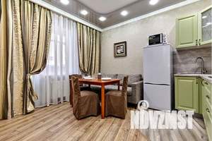 2-к квартира, посуточно, 55м2, 9/18 этаж