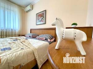 1-к квартира, посуточно, 54м2, 6/11 этаж