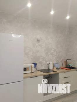 1-к квартира, посуточно, 38м2, 13/16 этаж