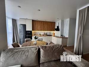 2-к квартира, посуточно, 68м2, 16/19 этаж