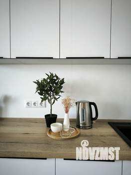 1-к квартира, посуточно, 42м2, 11/16 этаж